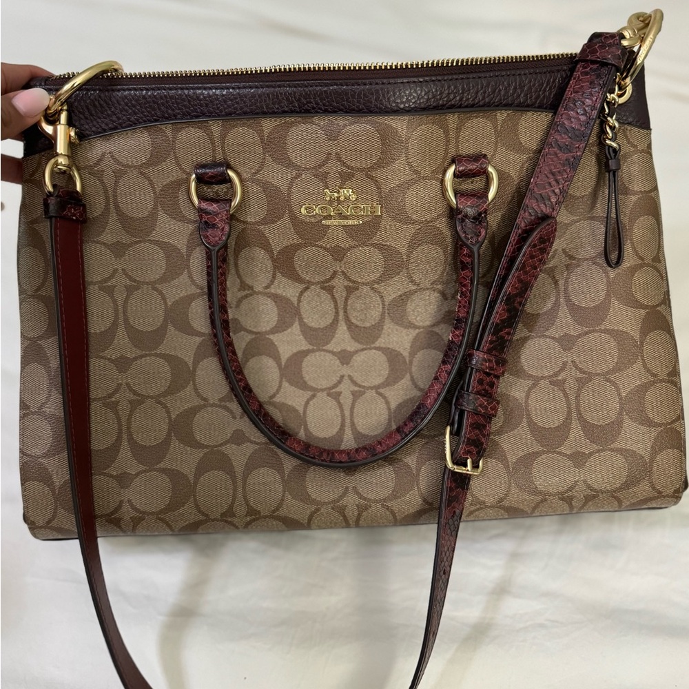 Women’s Coach purse- women’s tote bag- coach tote
